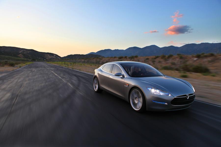 Tesla Model S Alpha 2011 года  (фото 17 из 17)